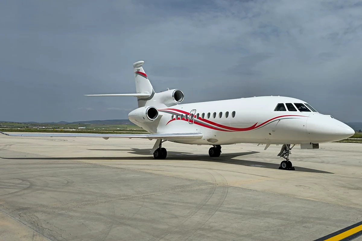 Dassault Falcon 900LX